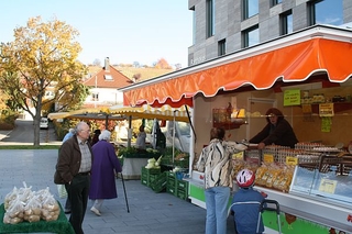Wochenmarkt in Geradstetten